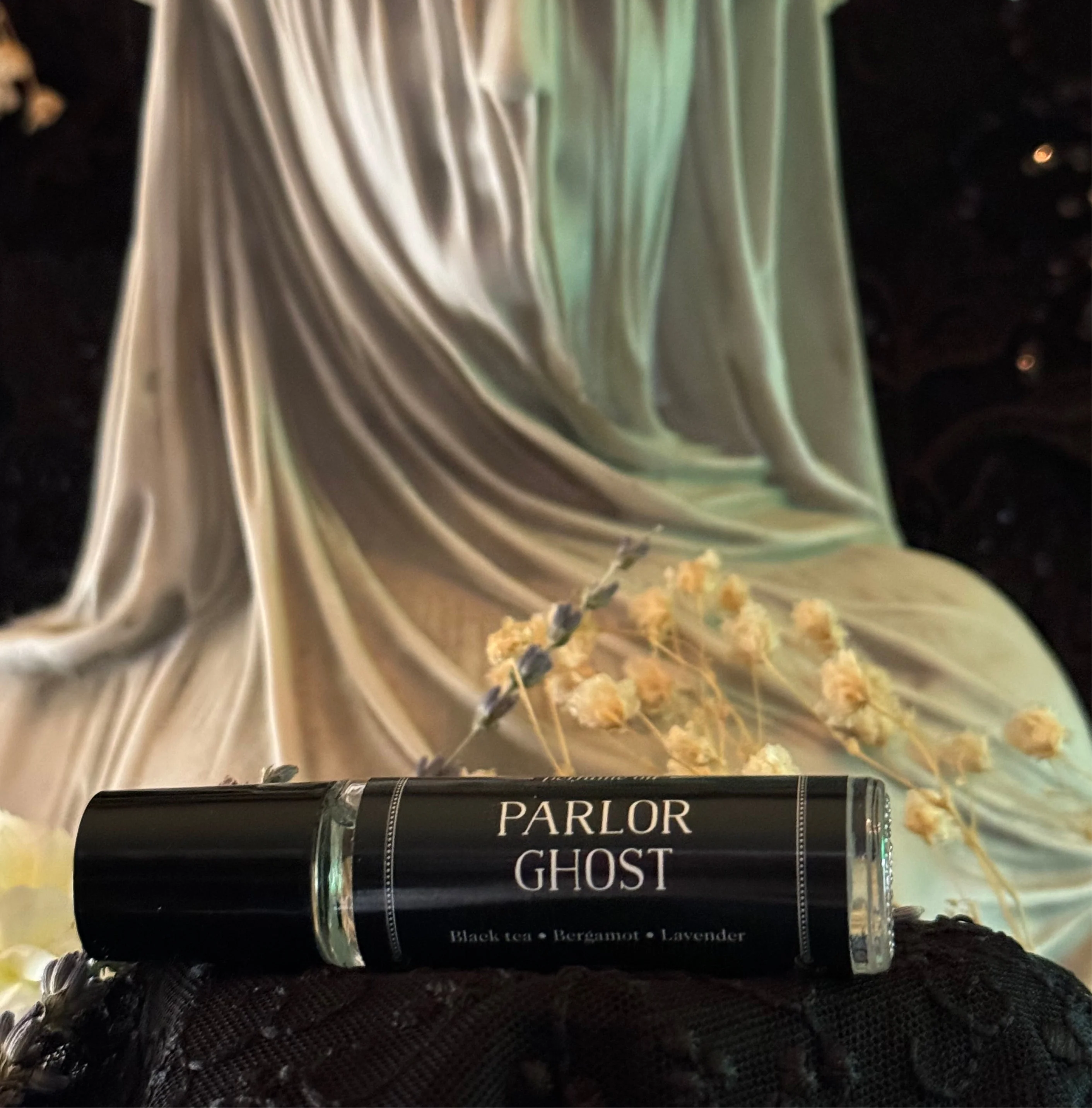 Parlor Ghost (bergamot, black tea, lavender) by Seance - Image 7